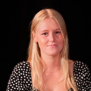 Rosan deelt haar ervaringen met werken in de gehandicaptenzorg